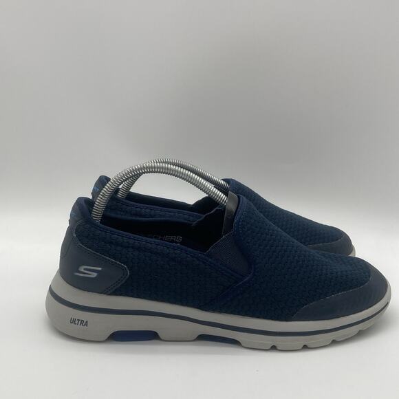 Mens Size 9.5 Skechers Go Walk 5 Navy Blue Comfort Slip On Shoes Sneakers 55510 - Picture 1 of 11